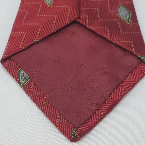 Vintage Chanel Paris Red Silk Mens Tie With Chevron & Diamond Pattern - Picture 4 of 7